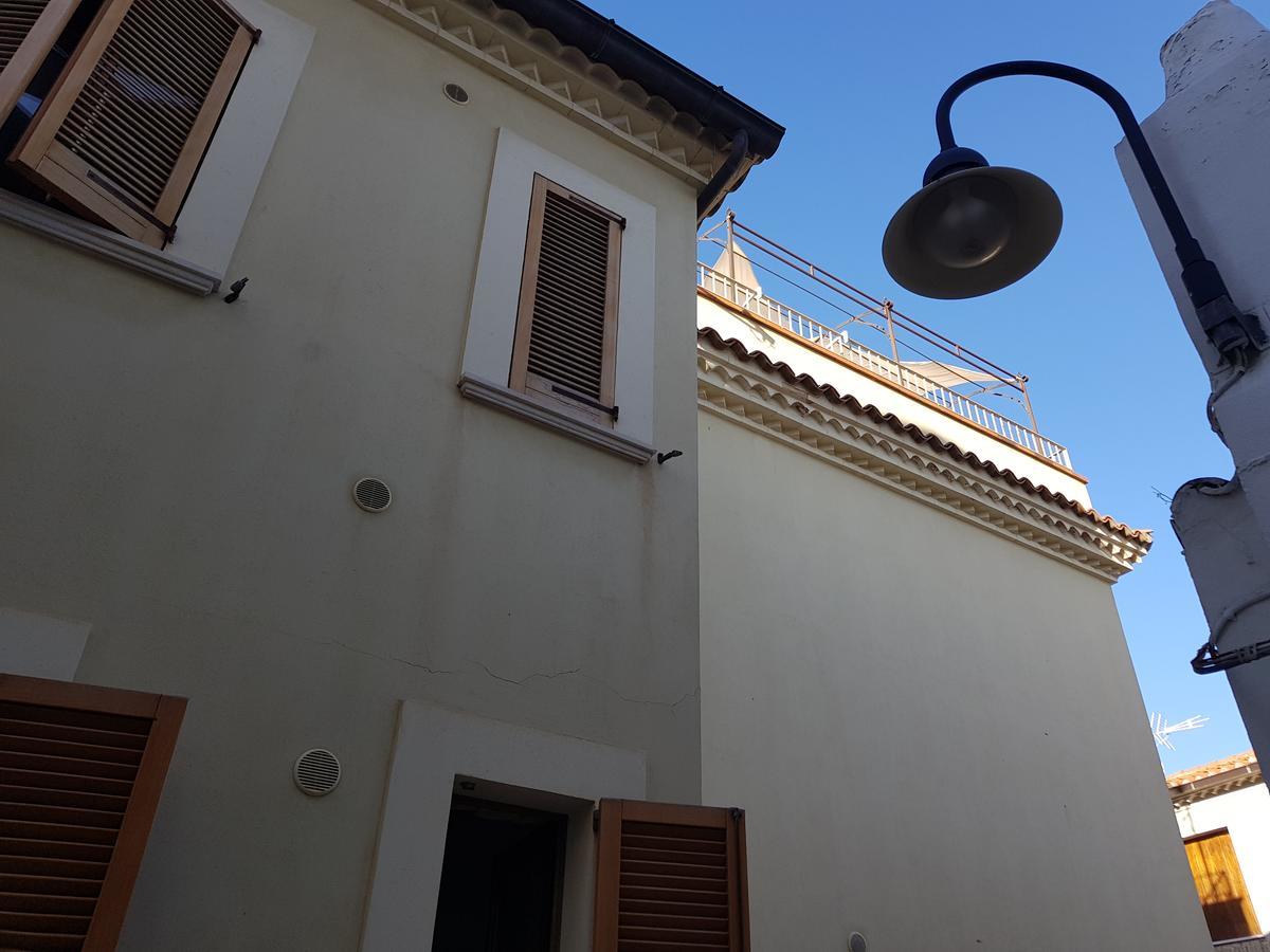 Villa Residenza Borgo Antico à Termoli Extérieur photo